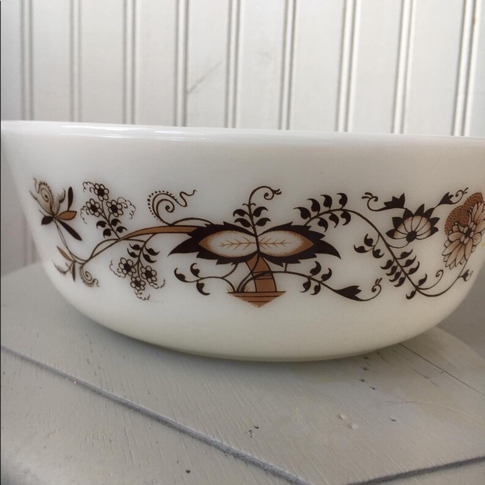 Pyrex dish - Picture 2 of 6